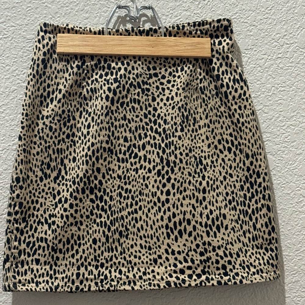 Black and Cream Mini Pencil Skirt for Night Out